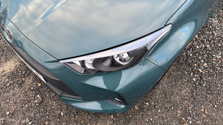 Toyota Yaris 1.5 Hybrid Icon 5dr CVT Hybrid Hatchback